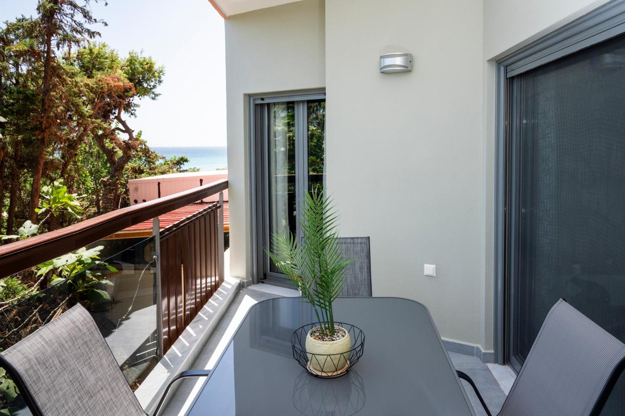 Oceanis Apartments Artemida  Exterior photo